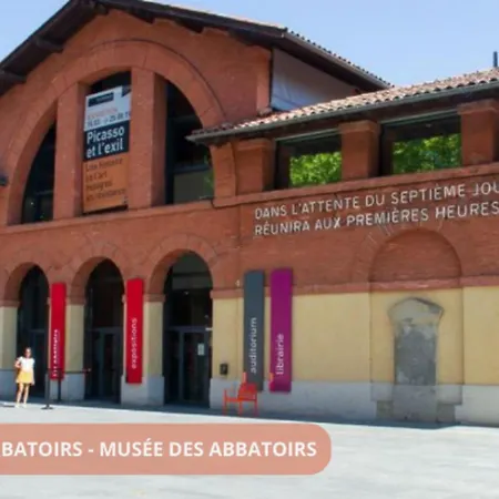 T2 Calme Absolu - Coeur - Saint Cyprien - Climatisation - Terrasse Arboree 公寓 *