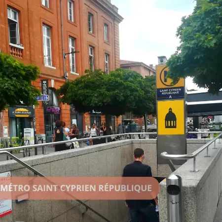 T2 Calme Absolu - Coeur - Saint Cyprien - Climatisation - Terrasse Arboree Lägenhet *